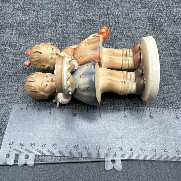 Goebel Hummel Figurine 176/0 "Happy Birthday" TMK2 Full Bee 5" 2 Girls 1950s - Picture 14 of 16